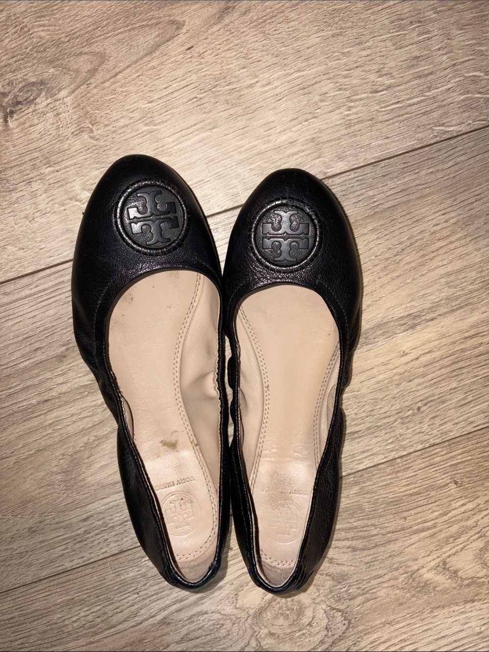 Tory Burch Black Leather Logo Ballet Flats